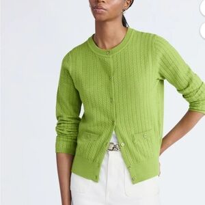 Olive Green Women's Cardigan Sweater. Excellent Condition Size M